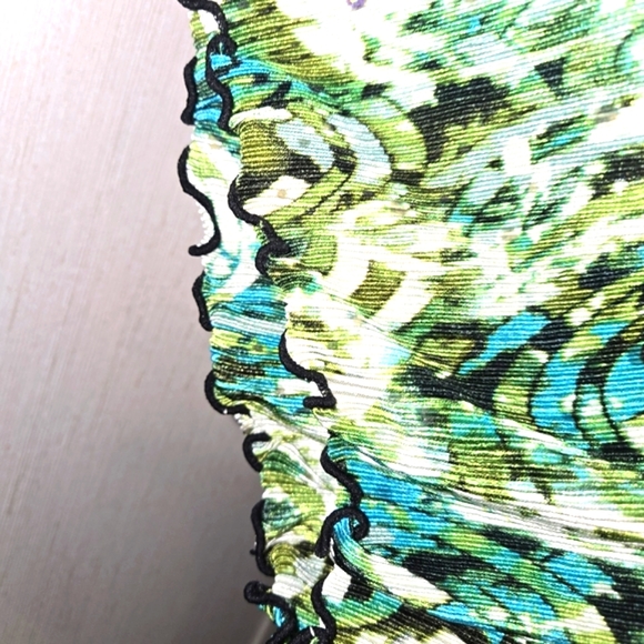 ***Essential Green and Turquoise Blouse Woman (3X) - Picture 6 of 8